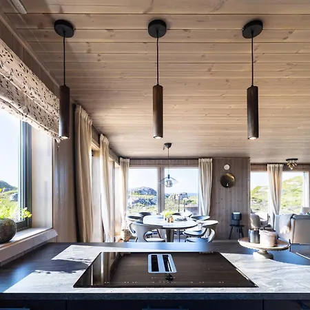 Chalet The Magic View Of Lofoten - Nature & Sea