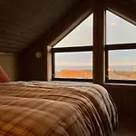 The Magic View Of Lofoten - Nature & Sea Chalet *